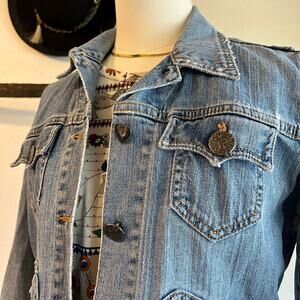 Levi's Vintage Y2K Light Wash Cotton Denim Heart Button Jacket Size Medium